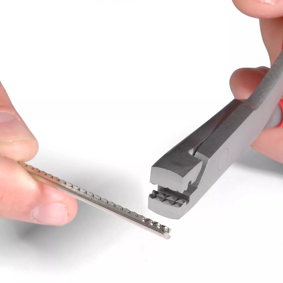 Quetschzange für Bundstäbchen Quetschzange für Bundstäbchen