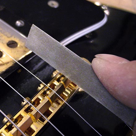 Set: Sattelfeilen in verschiedenen Breiten für E-Gitarre