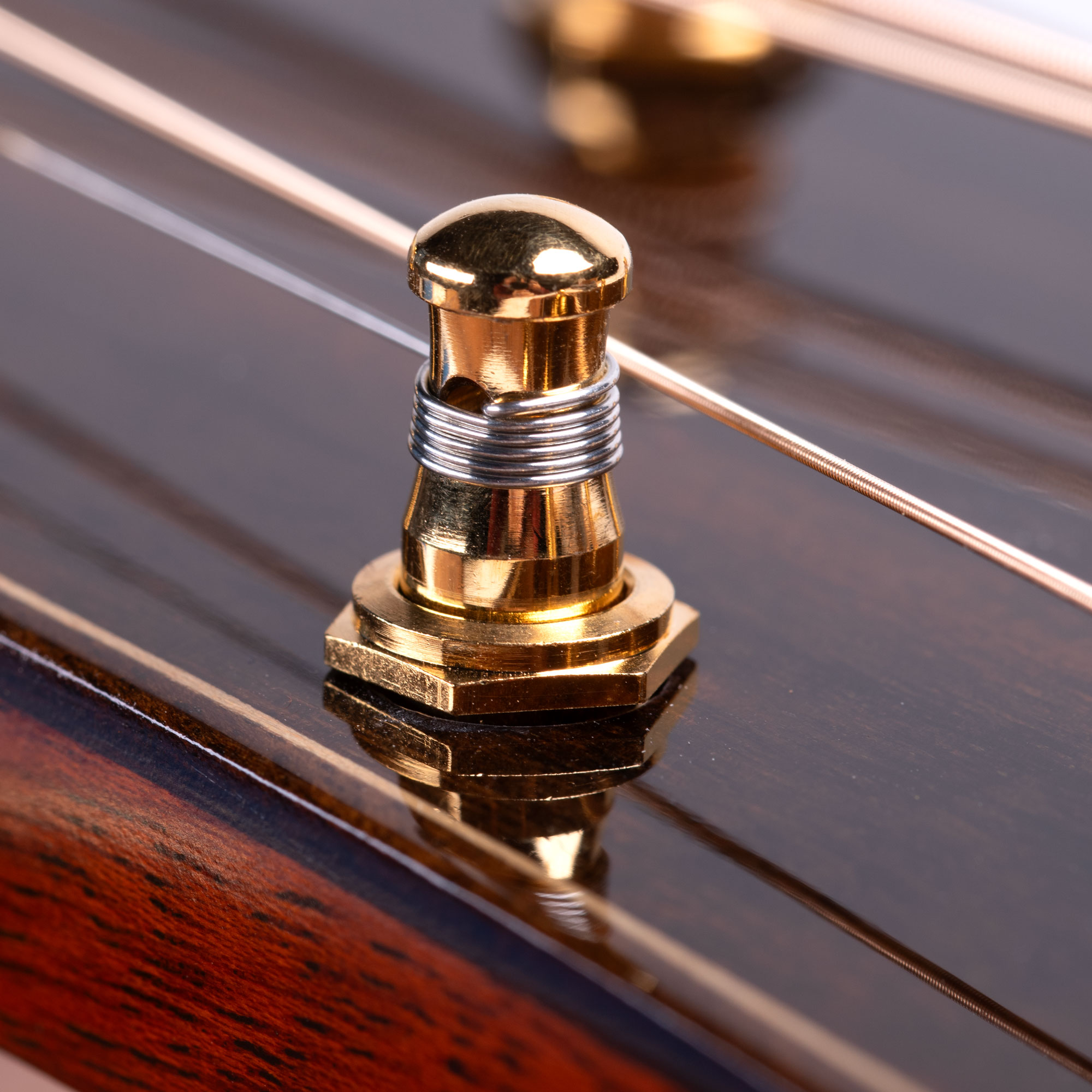 „Waverly High Ratio“-Stimmmechaniken für Gitarre mit ovalen Vintage-Flügeln für massive Kopfplatten