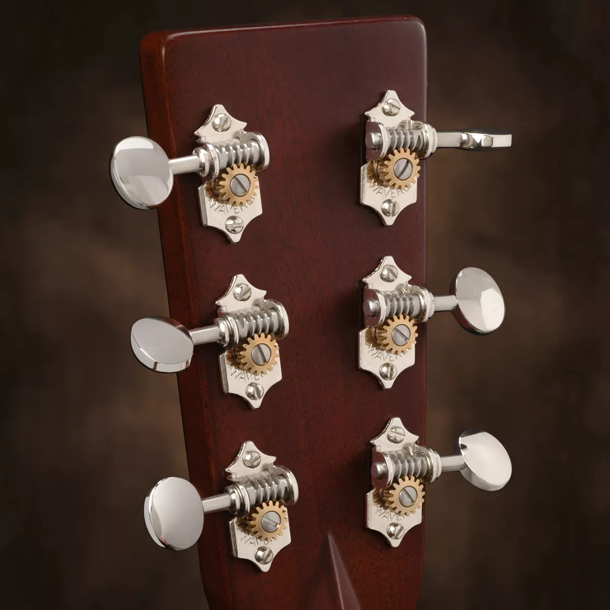 Waverly-Stimmmechaniken für Gitarre mit ovalen Vintage-Flügeln für massive Kopfplatten Waverly-Stimmmechaniken für Gitarre mit ovalen Vintage-Flügeln für massive Kopfplatten