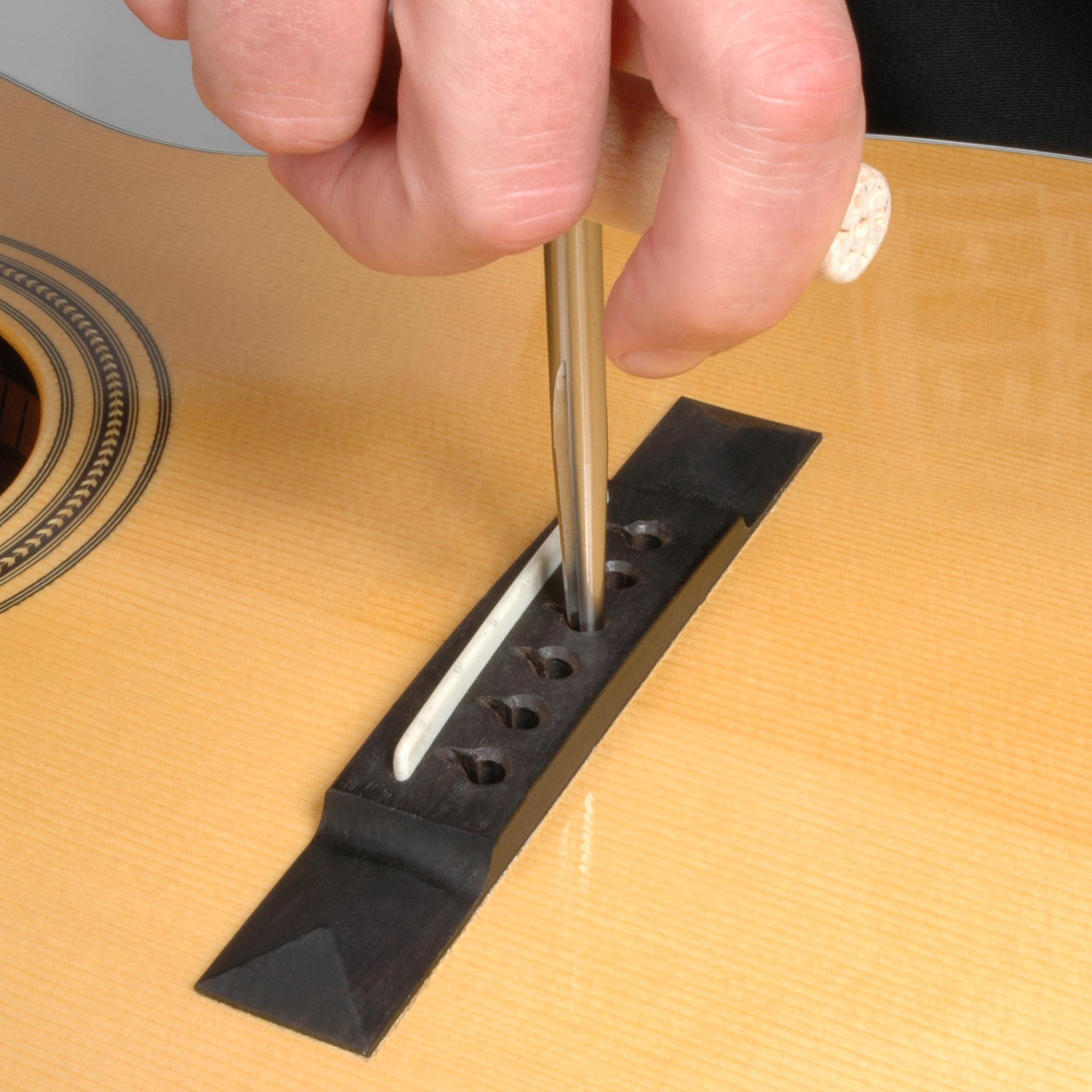 Fräser mit Brückenstiftloch