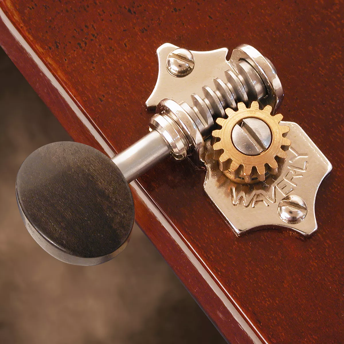 Waverly-Stimmmechaniken für Gitarre mit Ebenholz-Flügeln für massive Kopfplatten Waverly-Stimmmechaniken für Gitarre mit Ebenholz-Flügeln für massive Kopfplatten