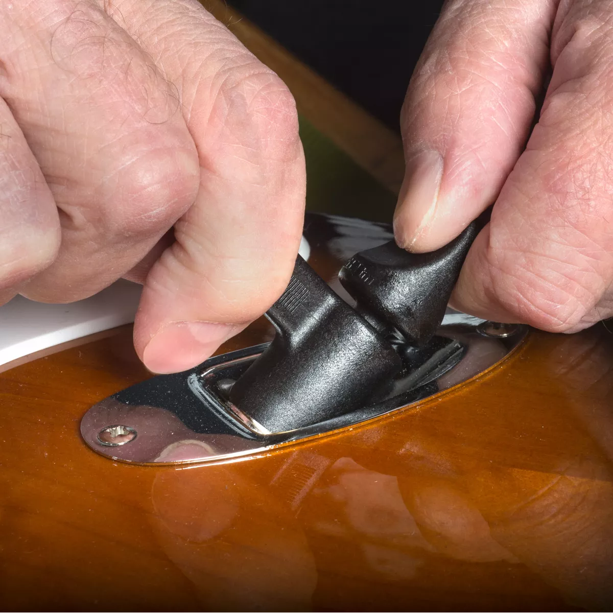 Spannvorrichtung für Bullet Guitar Jack Spannvorrichtung für Bullet Guitar Jack