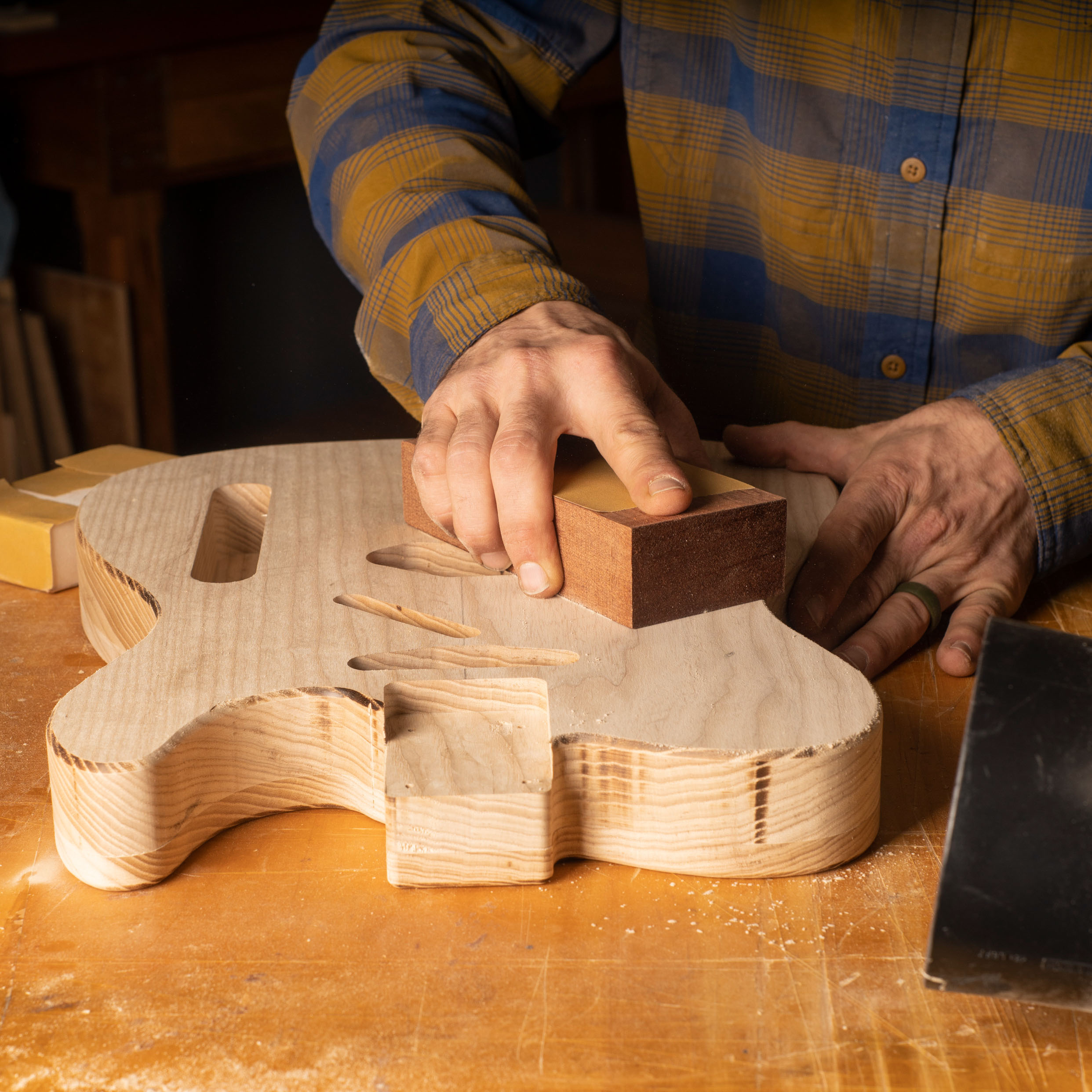 „3M Gold Fre-Cut“-Schleifpapier „3M Gold Fre-Cut“-Schleifpapier