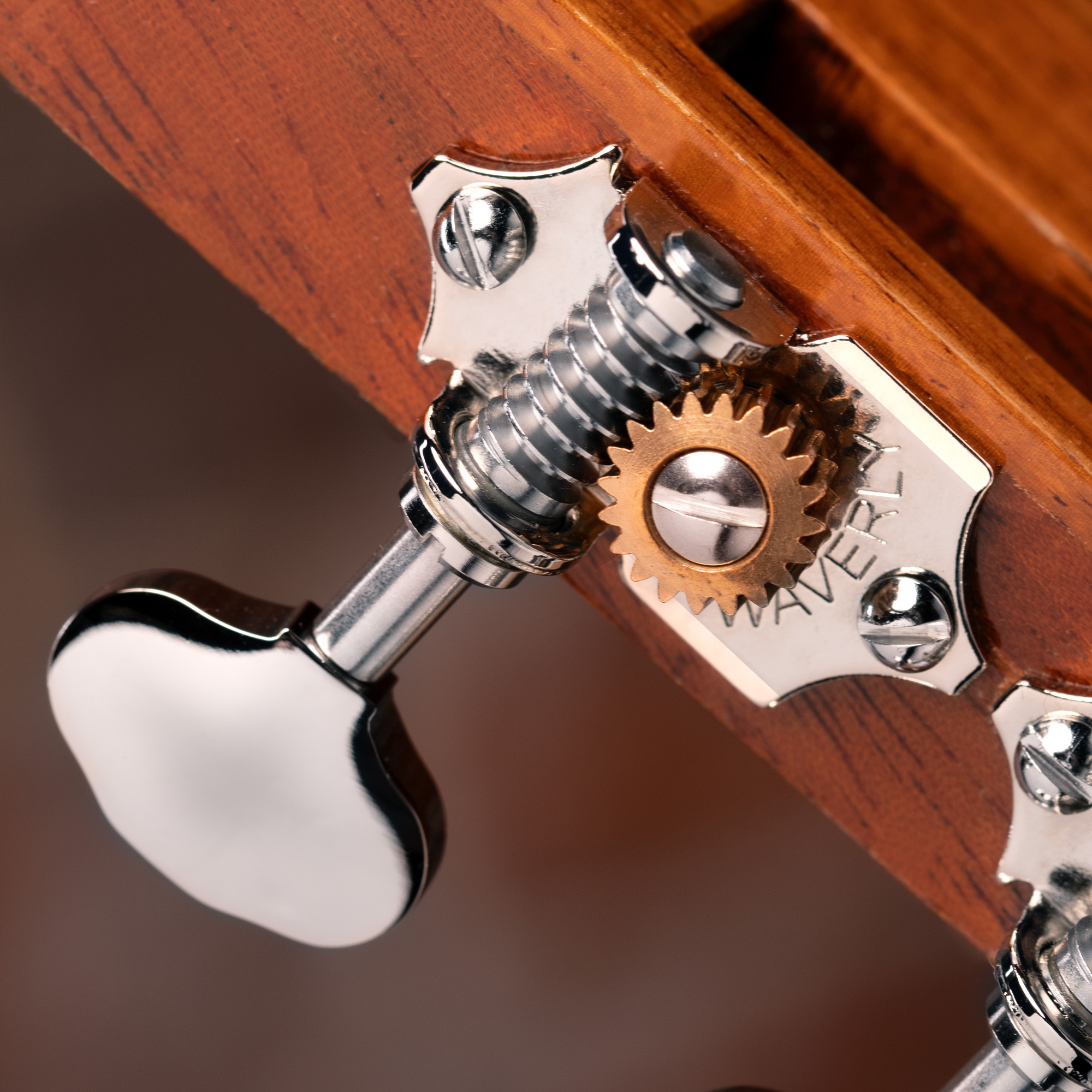 „Waverly High Ratio“-Stimmmechaniken für Gitarre mit Butterbean-Flügeln für geschlitzte Kopfplatten „Waverly High Ratio“-Stimmmechaniken für Gitarre mit Butterbean-Flügeln für geschlitzte Kopfplatten