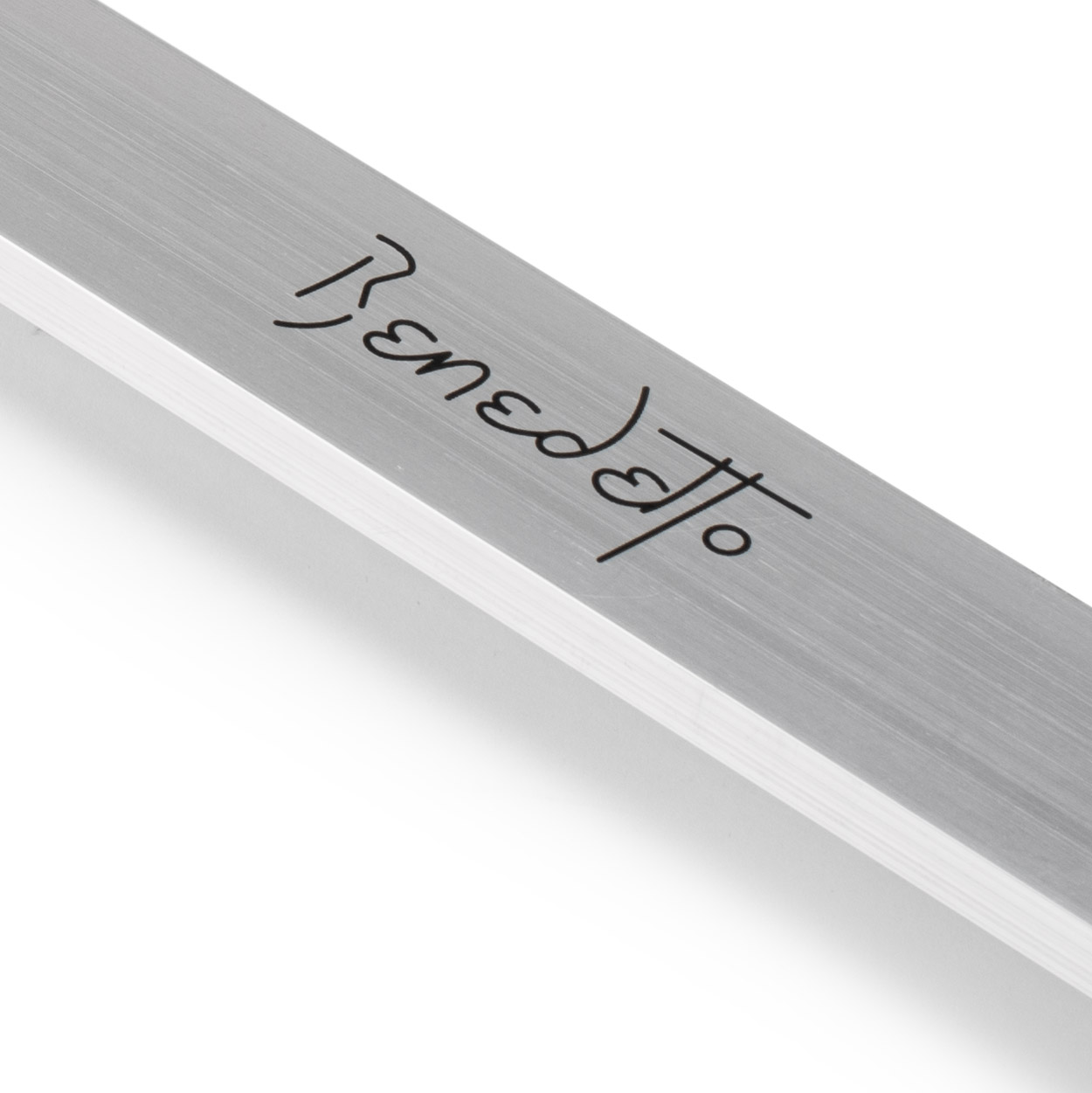 Benedetto-Vorrichtung zum Ausrichten des Halses Benedetto-Vorrichtung zum Ausrichten des Halses