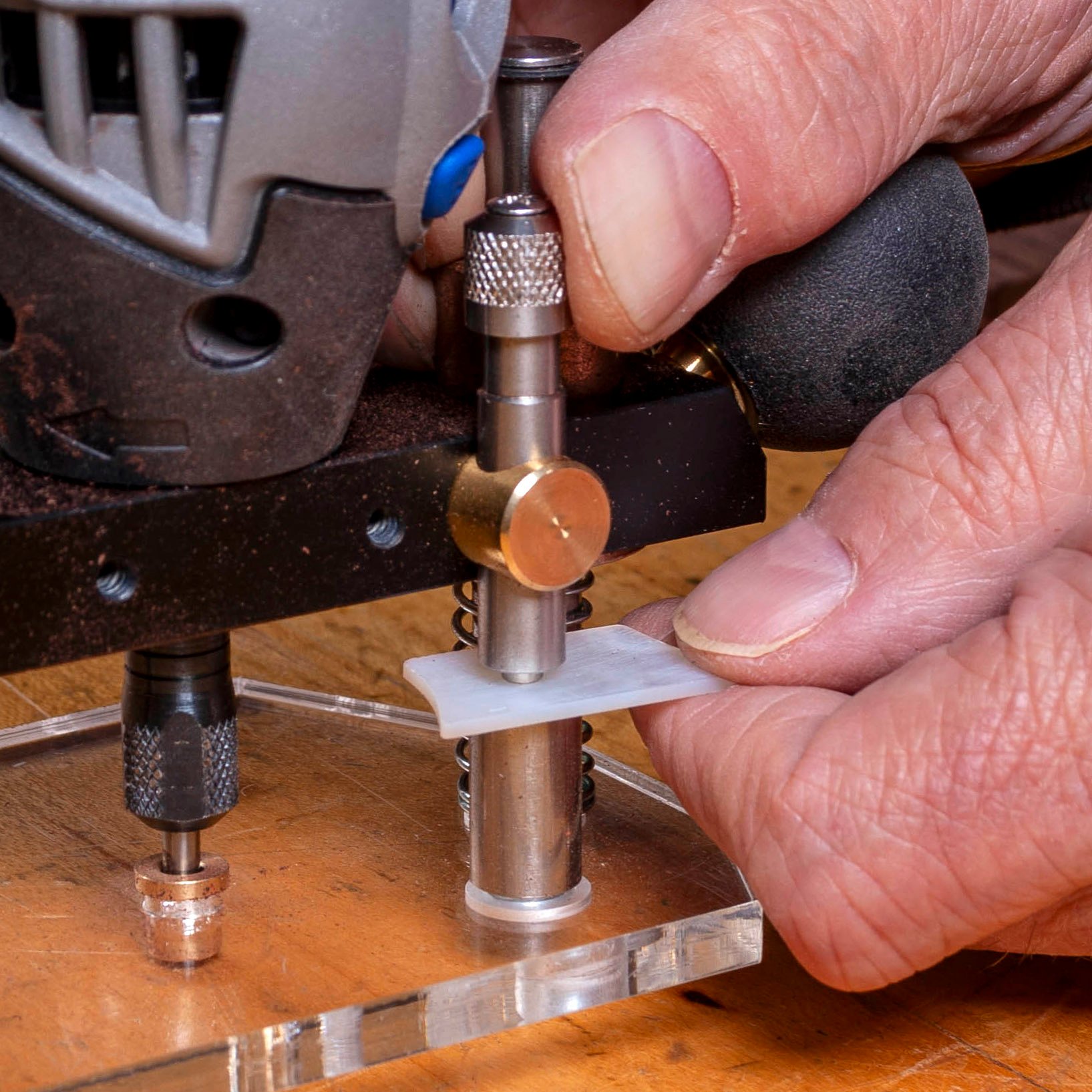 StewMac Griffbrett Griffbretteinlage Jig