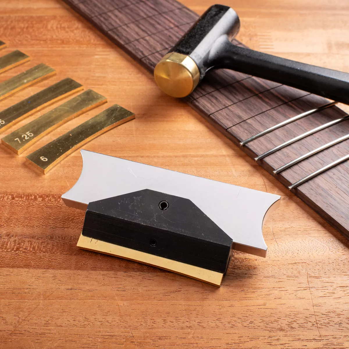 StewMac-Sitzplatz für Revolver StewMac-Sitzplatz für Revolver