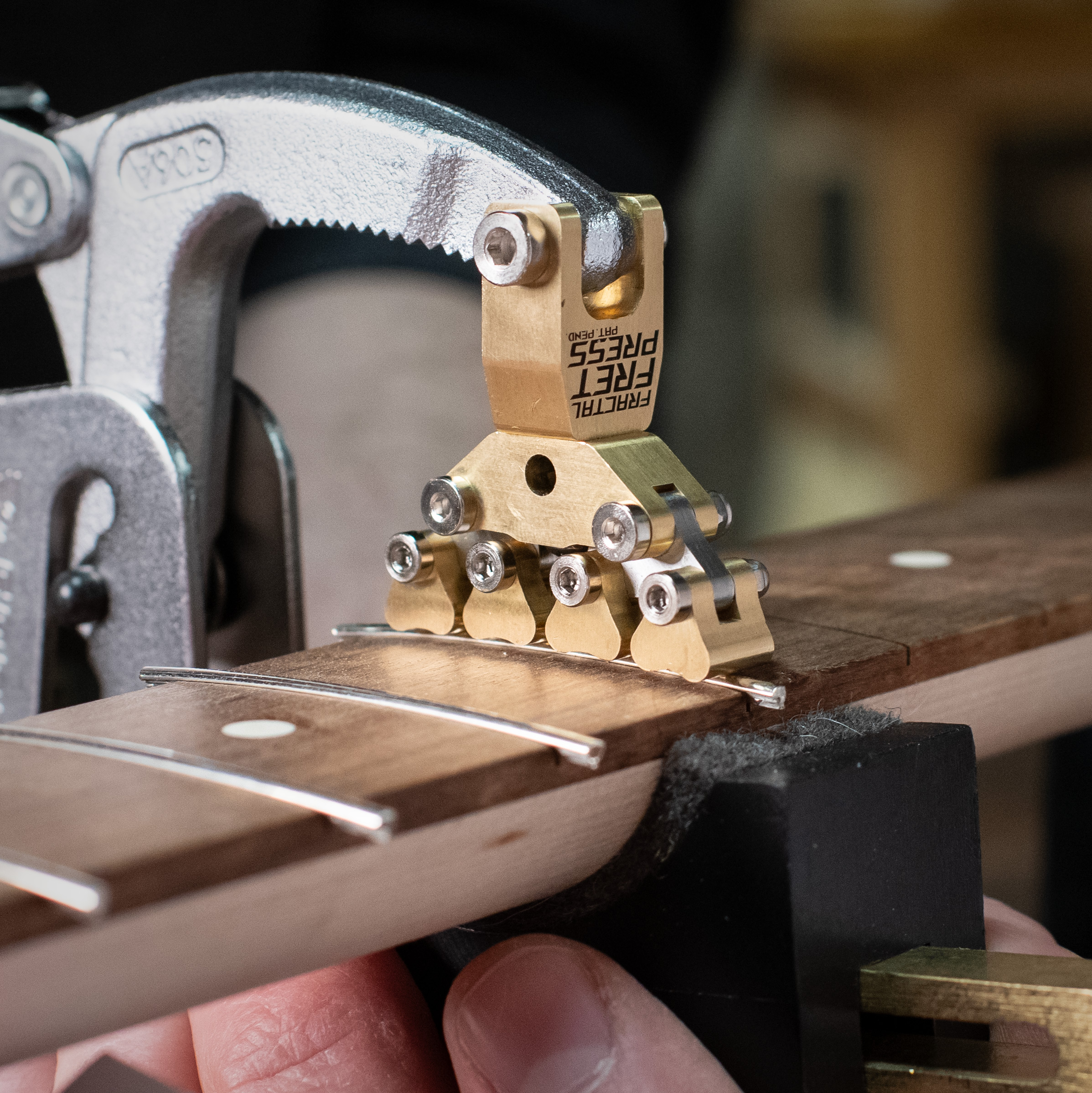 „J Edwards Fractal Fret Press“-Bundierpresse „J Edwards Fractal Fret Press“-Bundierpresse
