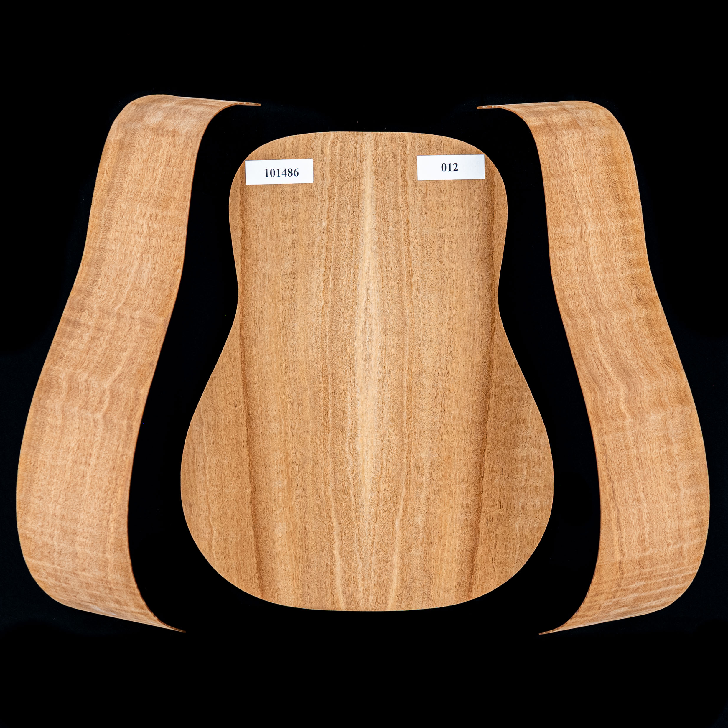 Abbildung Sapele Joined Back + BiegungsZargen-Set für Dreadnought Gitarre – 012 Abbildung Sapele Joined Back + BiegungsZargen-Set für Dreadnought Gitarre – 012
