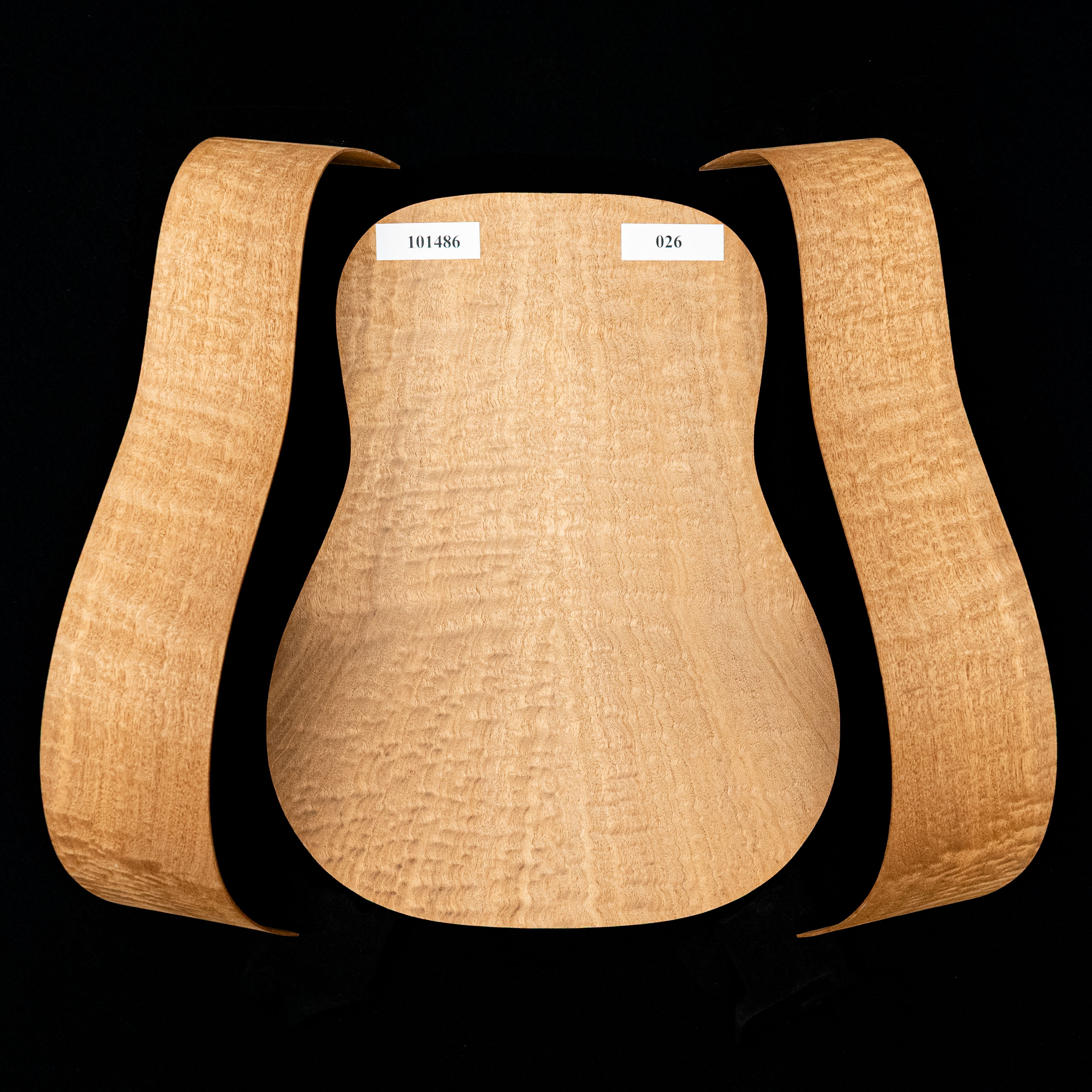 Pomelle Sapele Rücken- und Zargen-Set mit Biegung für Dreadnought – 026 Pomelle Sapele Rücken- und Zargen-Set mit Biegung für Dreadnought – 026
