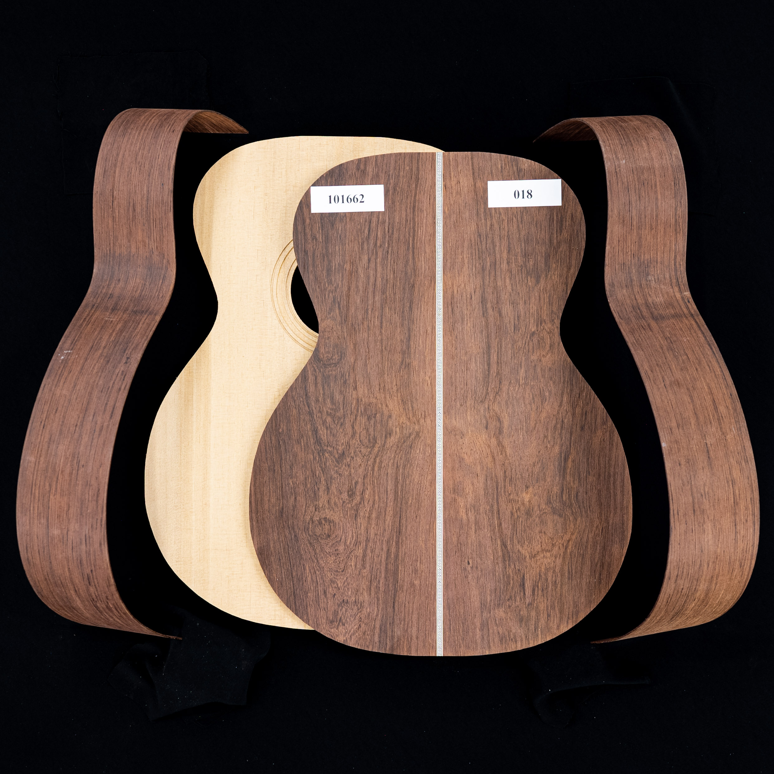 1933 OM-28 Akustikgitarre-Bausatz vor dem Krieg mit gerissener Oberseite – 018 1933 OM-28 Akustikgitarre-Bausatz vor dem Krieg mit gerissener Oberseite – 018