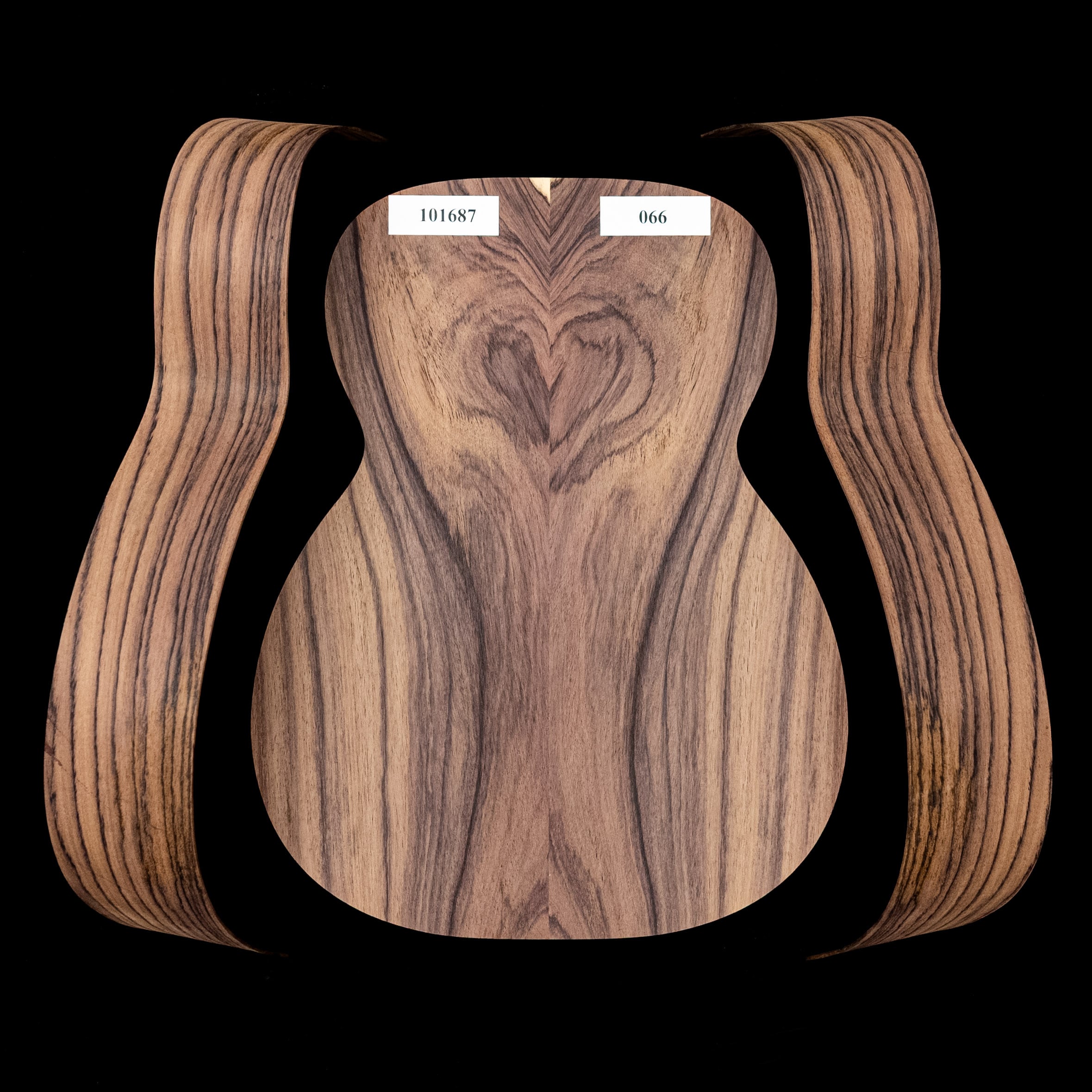 Set mit fertigem Boden + gebogenen Zargen aus Ostindischem Palisander, Wild Grain für OM-Gitarre – 066 Set mit fertigem Boden + gebogenen Zargen aus Ostindischem Palisander, Wild Grain für OM-Gitarre – 066