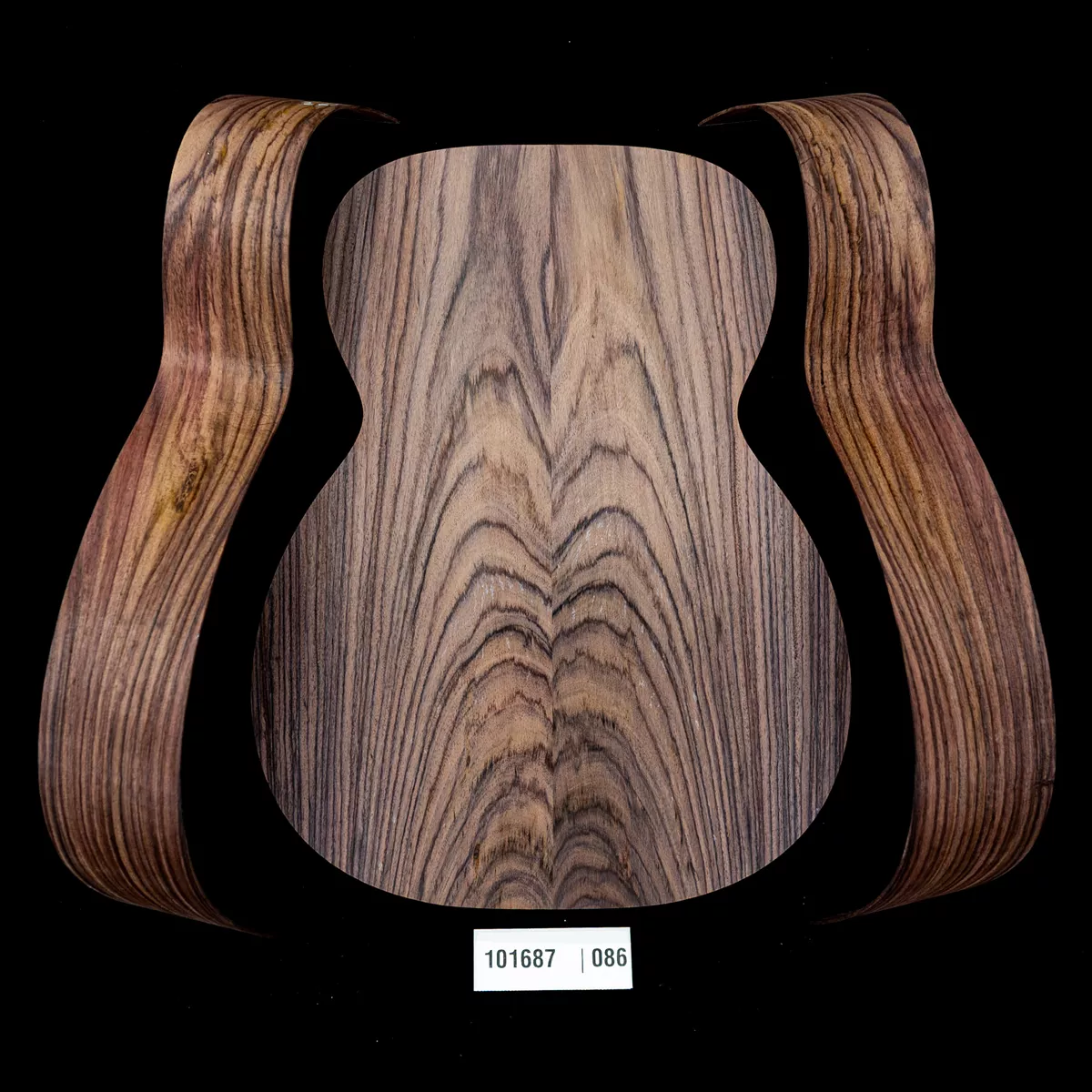Set mit fertigem Boden + gebogenen Zargen aus Ostindischem Palisander, Wild Grain für OM-Gitarre – 086 Set mit fertigem Boden + gebogenen Zargen aus Ostindischem Palisander, Wild Grain für OM-Gitarre – 086