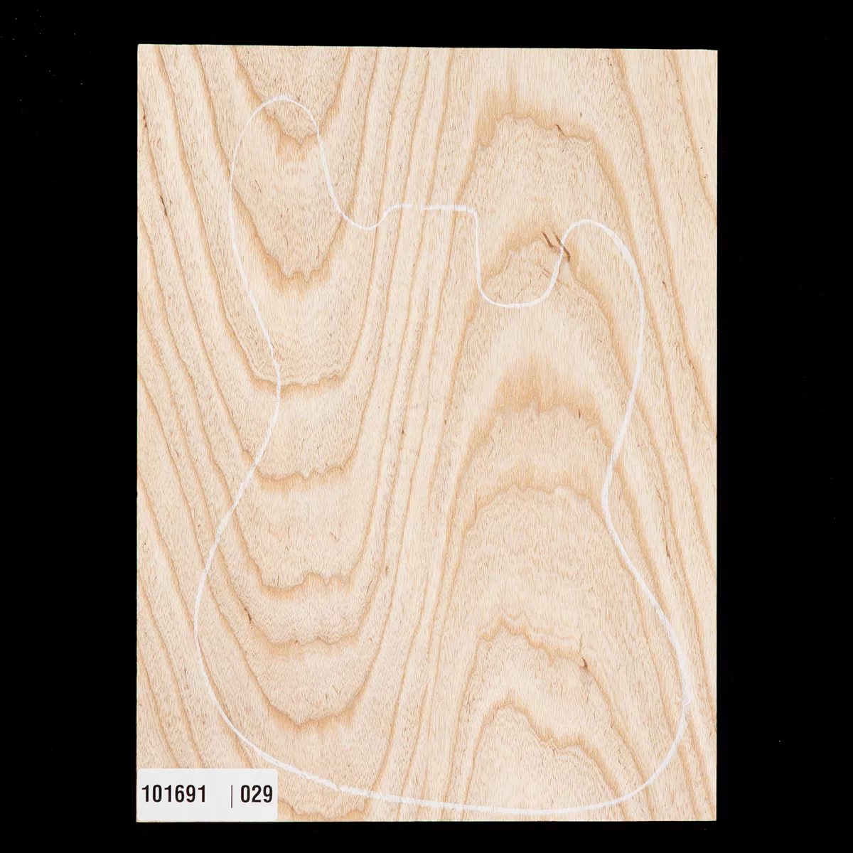 Übergroßer Body Blank Swamp Ash, 2-Piece (11,4 lb) – 029 Übergroßer Body Blank Swamp Ash, 2-Piece (11,4 lb) – 029