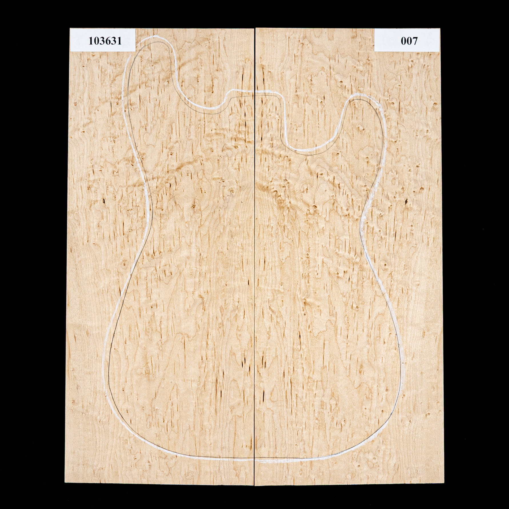 Drop-Top aus Vogelaugenahorn – 007 Drop-Top aus Vogelaugenahorn – 007