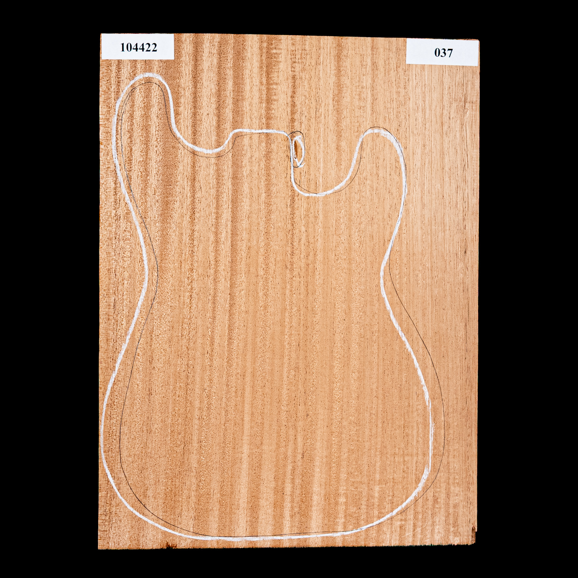 Abgebildeter afrikanischer Mahagoni-Body Blank, 1-Piece (8,2 lb) - 037 Abgebildeter afrikanischer Mahagoni-Body Blank, 1-Piece (8,2 lb) - 037