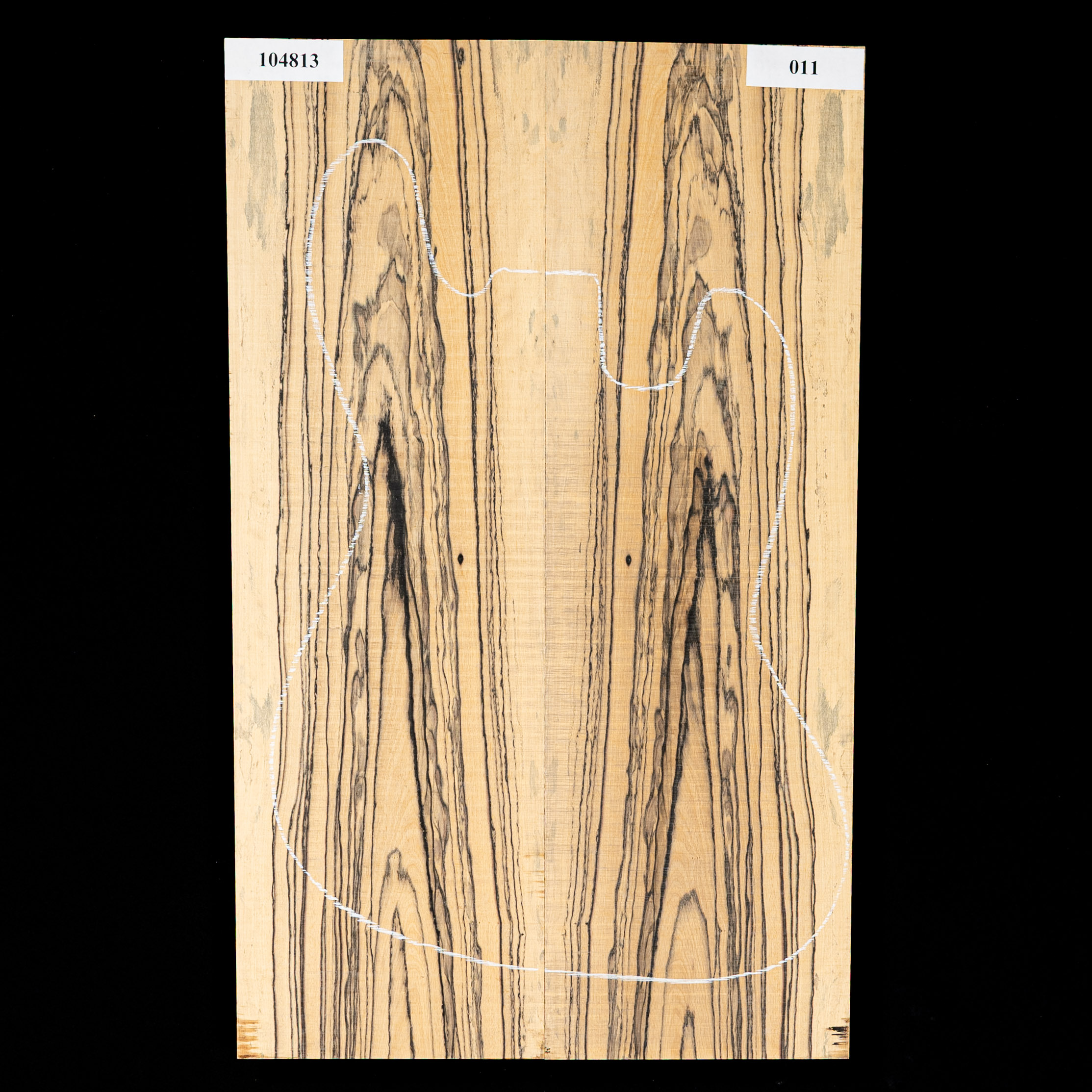 Drop Top aus Pale-Moon-Ebenholz – 011 Drop Top aus Pale-Moon-Ebenholz – 011