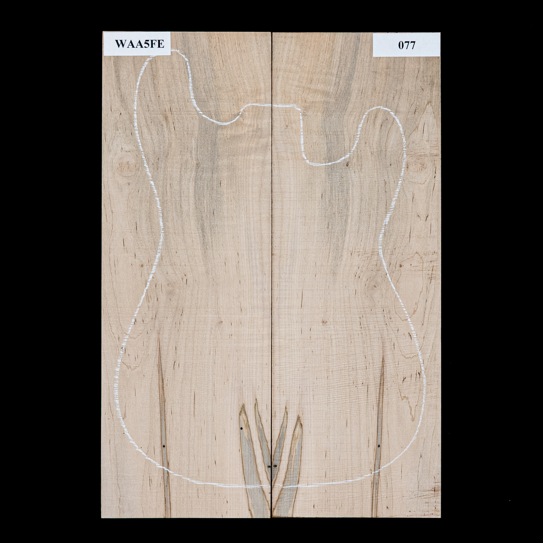 Flame Ambrosia Oberteil mit Ahornschnitzerei für Elektrogeräte – 077 Flame Ambrosia Oberteil mit Ahornschnitzerei für Elektrogeräte – 077