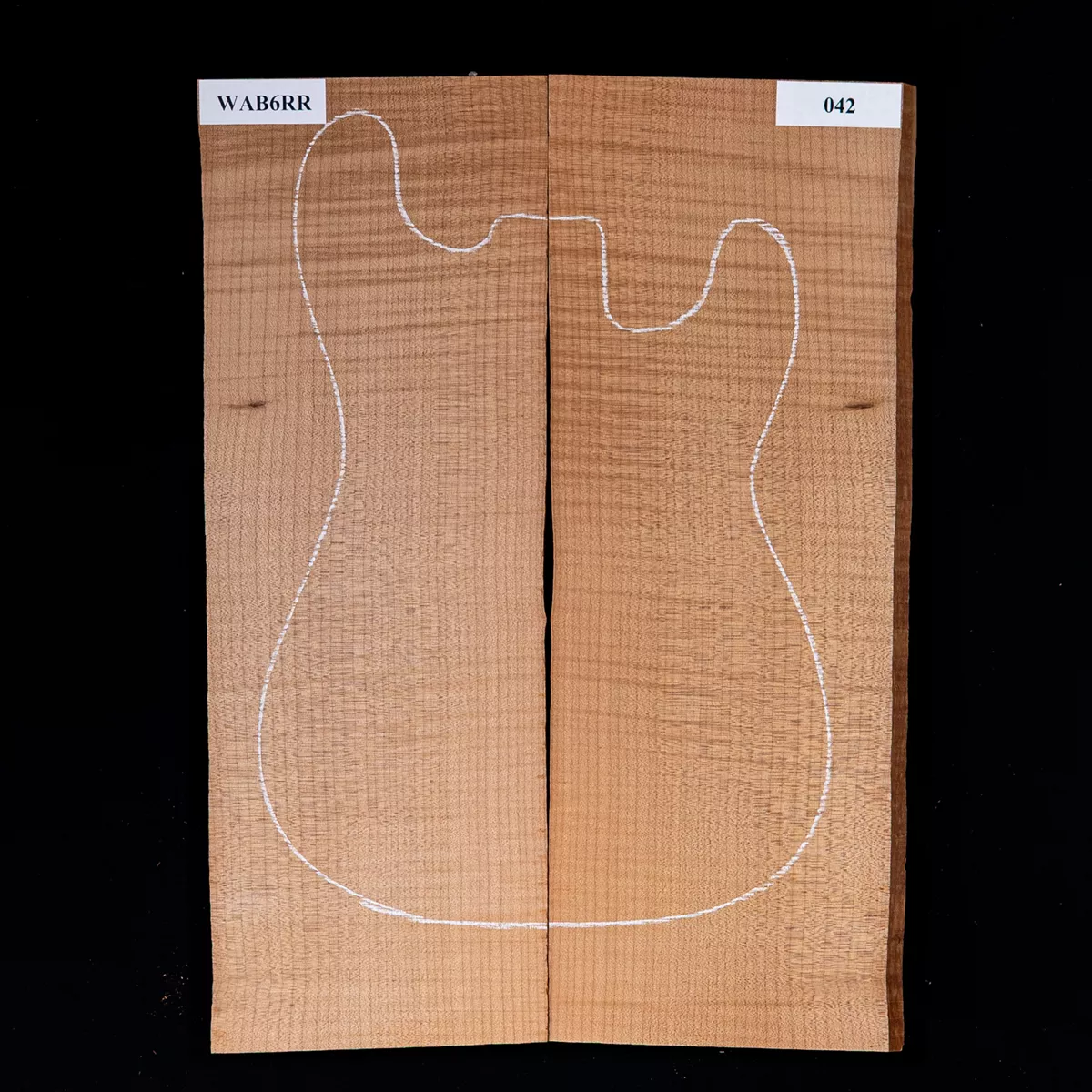 Laminierte Decke aus torrefiziertem Oregon-Ahorn mit starkem Riegelwuchs – 042 Laminierte Decke aus torrefiziertem Oregon-Ahorn mit starkem Riegelwuchs – 042