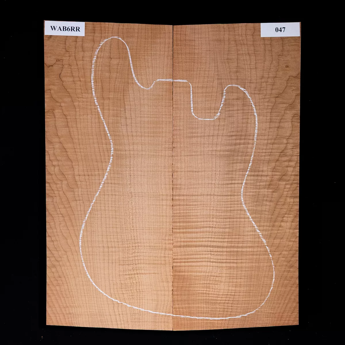 Laminierte Decke aus torrefiziertem Oregon-Ahorn mit starkem Riegelwuchs – 047 Laminierte Decke aus torrefiziertem Oregon-Ahorn mit starkem Riegelwuchs – 047