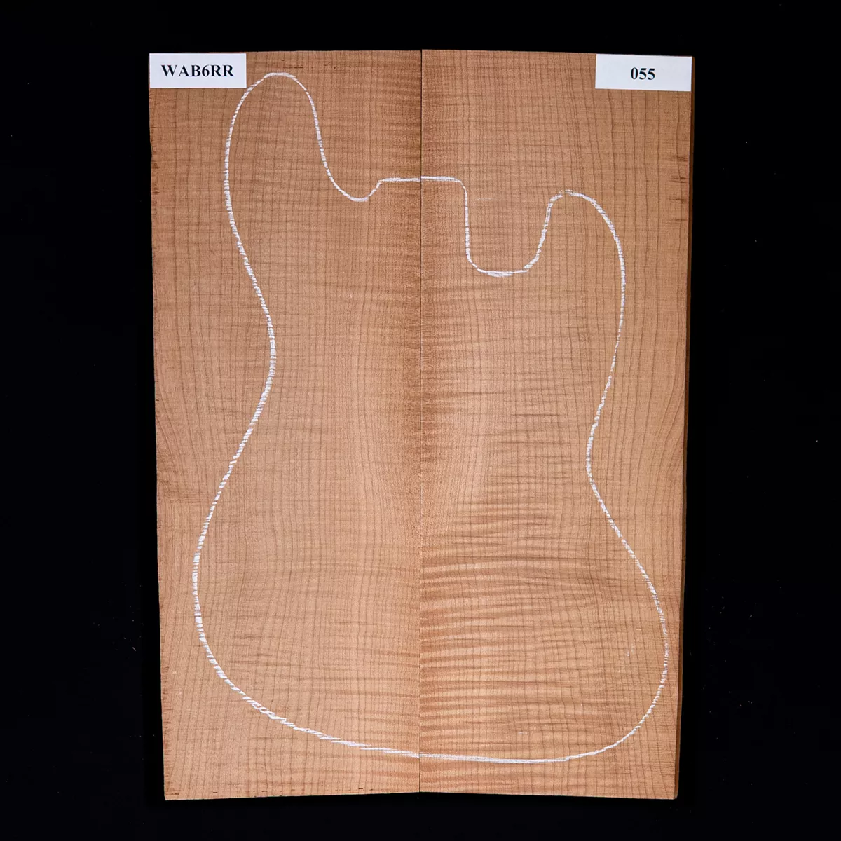 Laminierte Decke aus torrefiziertem Oregon-Ahorn mit starkem Riegelwuchs – 055 Laminierte Decke aus torrefiziertem Oregon-Ahorn mit starkem Riegelwuchs – 055