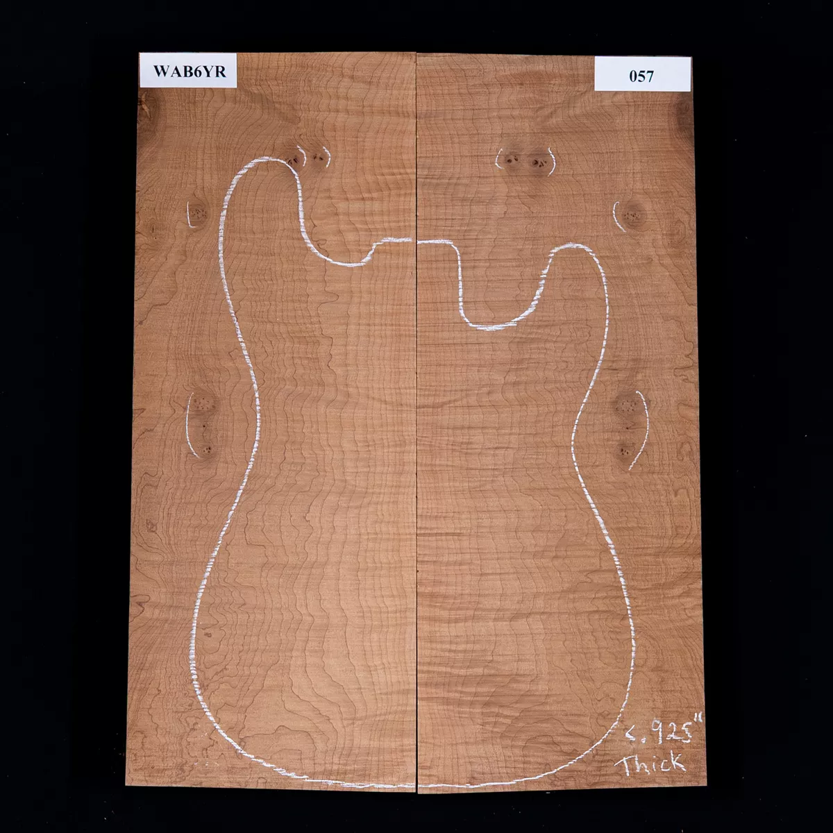 High-Flame Bigleaf Ahorn Top mit zerkleinertem Schnitt – 057 High-Flame Bigleaf Ahorn Top mit zerkleinertem Schnitt – 057