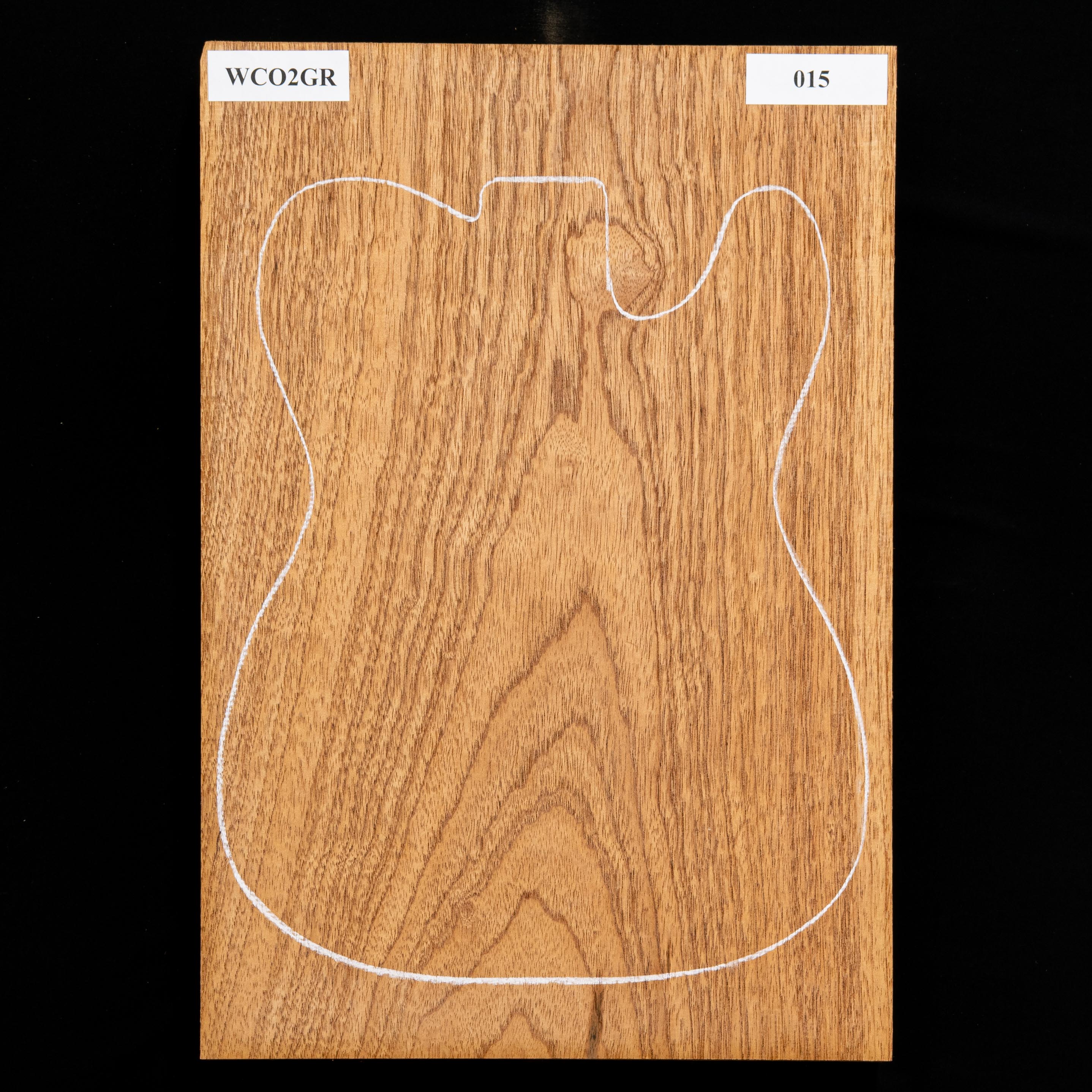 Body Blank aus spanischem Zedernholz, 1-Piece – 015 Body Blank aus spanischem Zedernholz, 1-Piece – 015