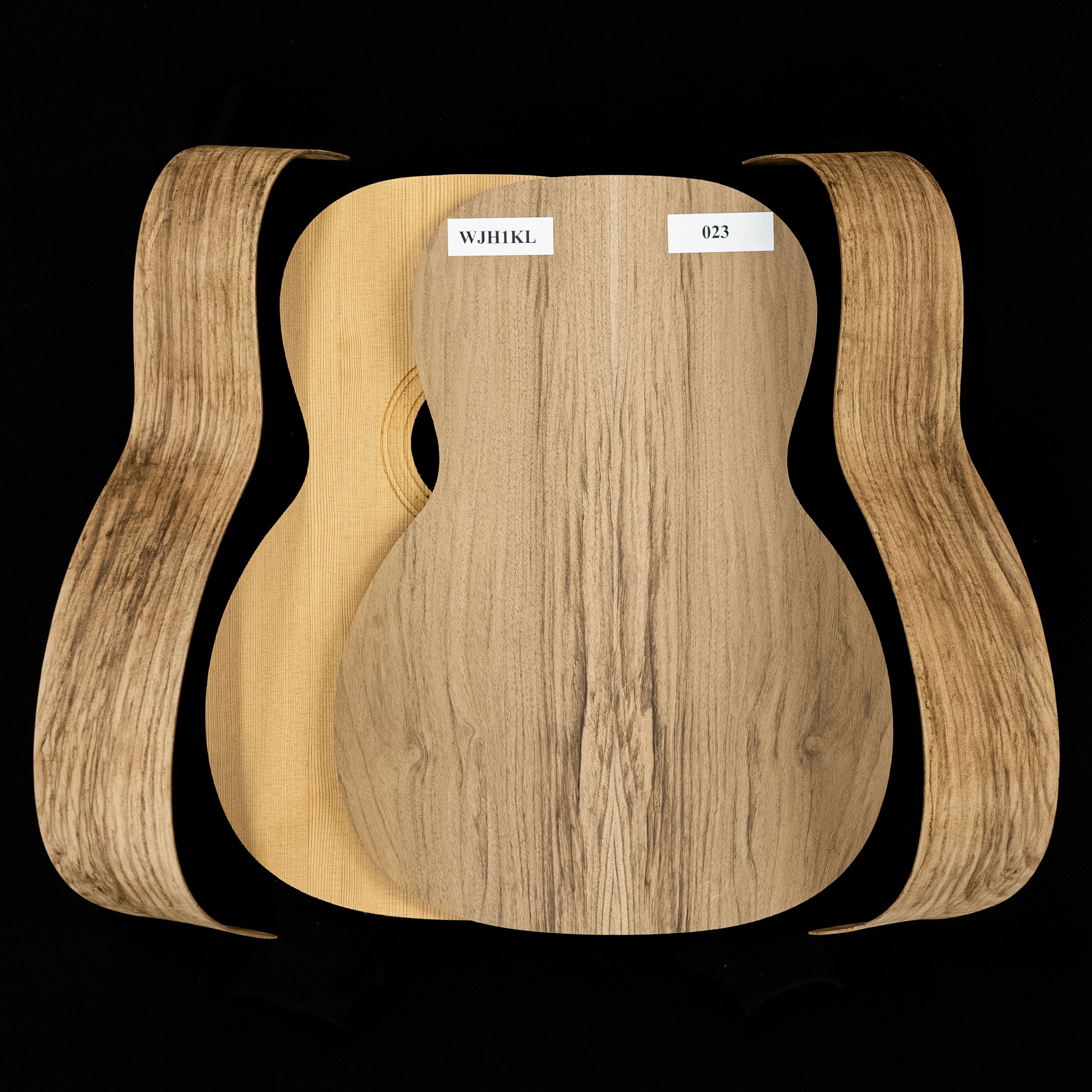 WoodStax Claro Walnuss-Gitarren-Bausatz mit drei O, Hals – 023 WoodStax Claro Walnuss-Gitarren-Bausatz mit drei O, Hals – 023
