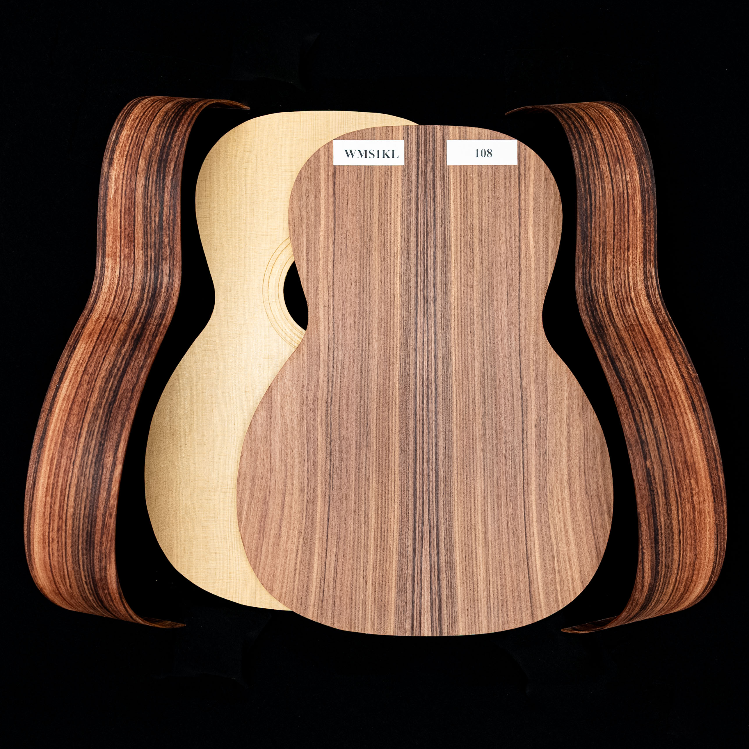 „WoodStax Pau Ferro Triple-O“-Gitarren-Bausatz, geschraubter Hals – 108 „WoodStax Pau Ferro Triple-O“-Gitarren-Bausatz, geschraubter Hals – 108