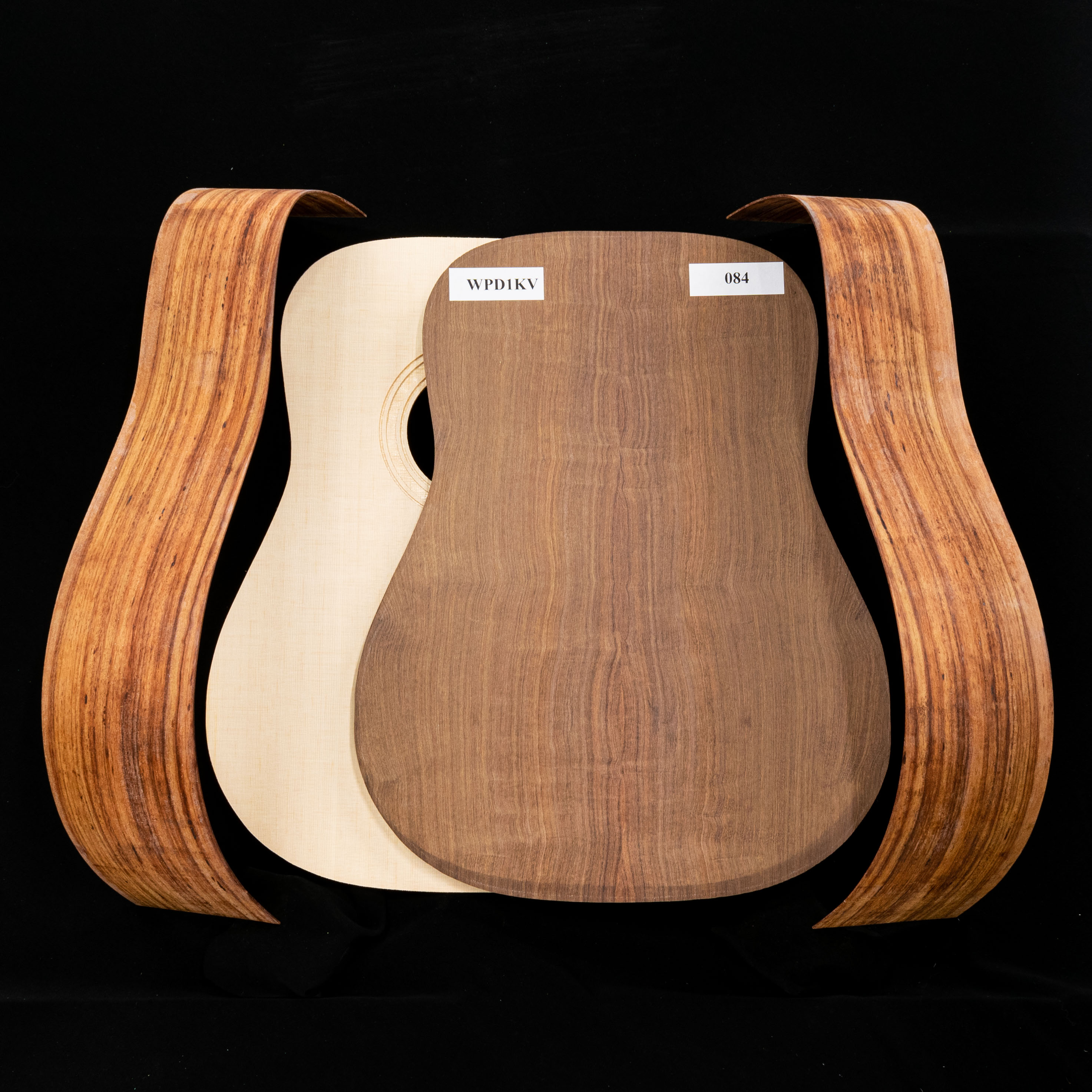 „WoodStax Granadillo Dreadnought“-Bausatz, geschraubter Hals – 084 „WoodStax Granadillo Dreadnought“-Bausatz, geschraubter Hals – 084