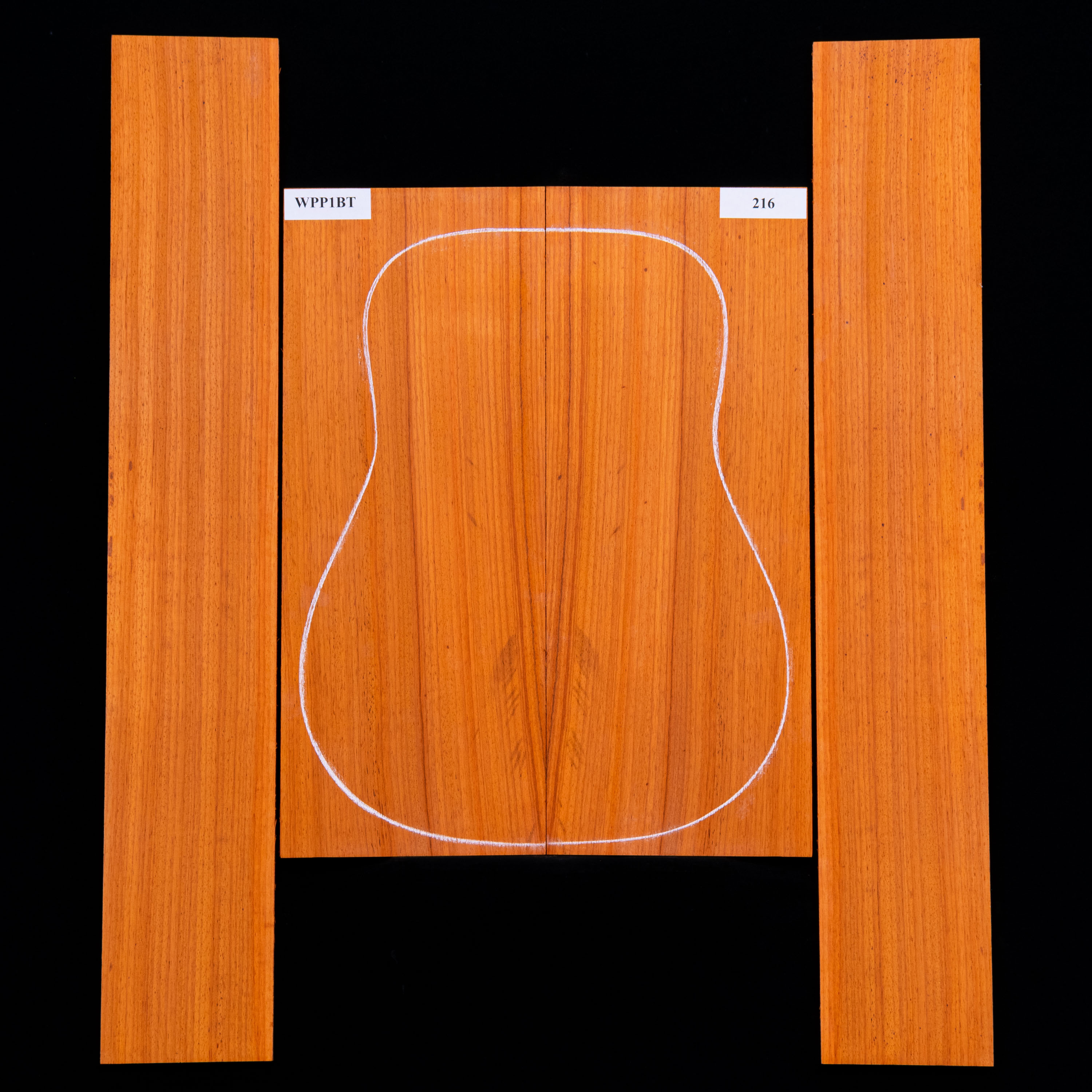 Padauk-Zargen-Set – 216 Padauk-Zargen-Set – 216