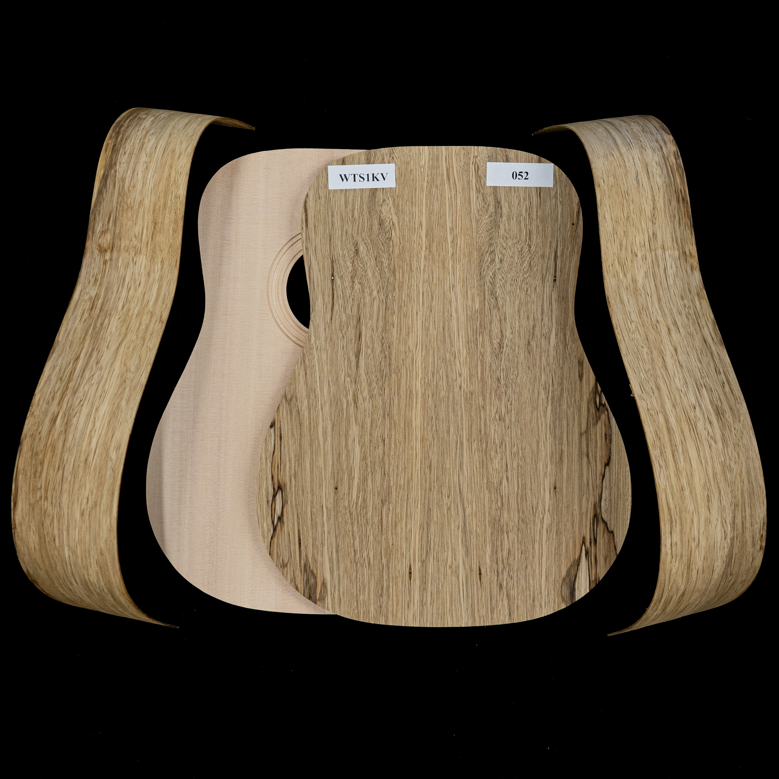„WoodStax Black Limba Dreadnought“-Bausatz, geschraubter Hals – 052 „WoodStax Black Limba Dreadnought“-Bausatz, geschraubter Hals – 052