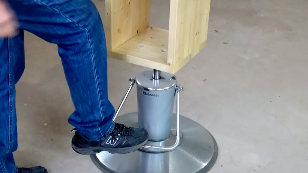 Go-Bar Deck Base – Luthier Tips du Jour Mailbag