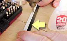 Foto: Markierung der Lochpositionen