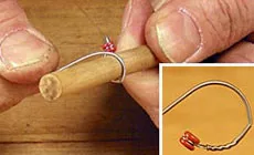 Installieren von Zeichenfolgen auf einer Bigsby-Brücke