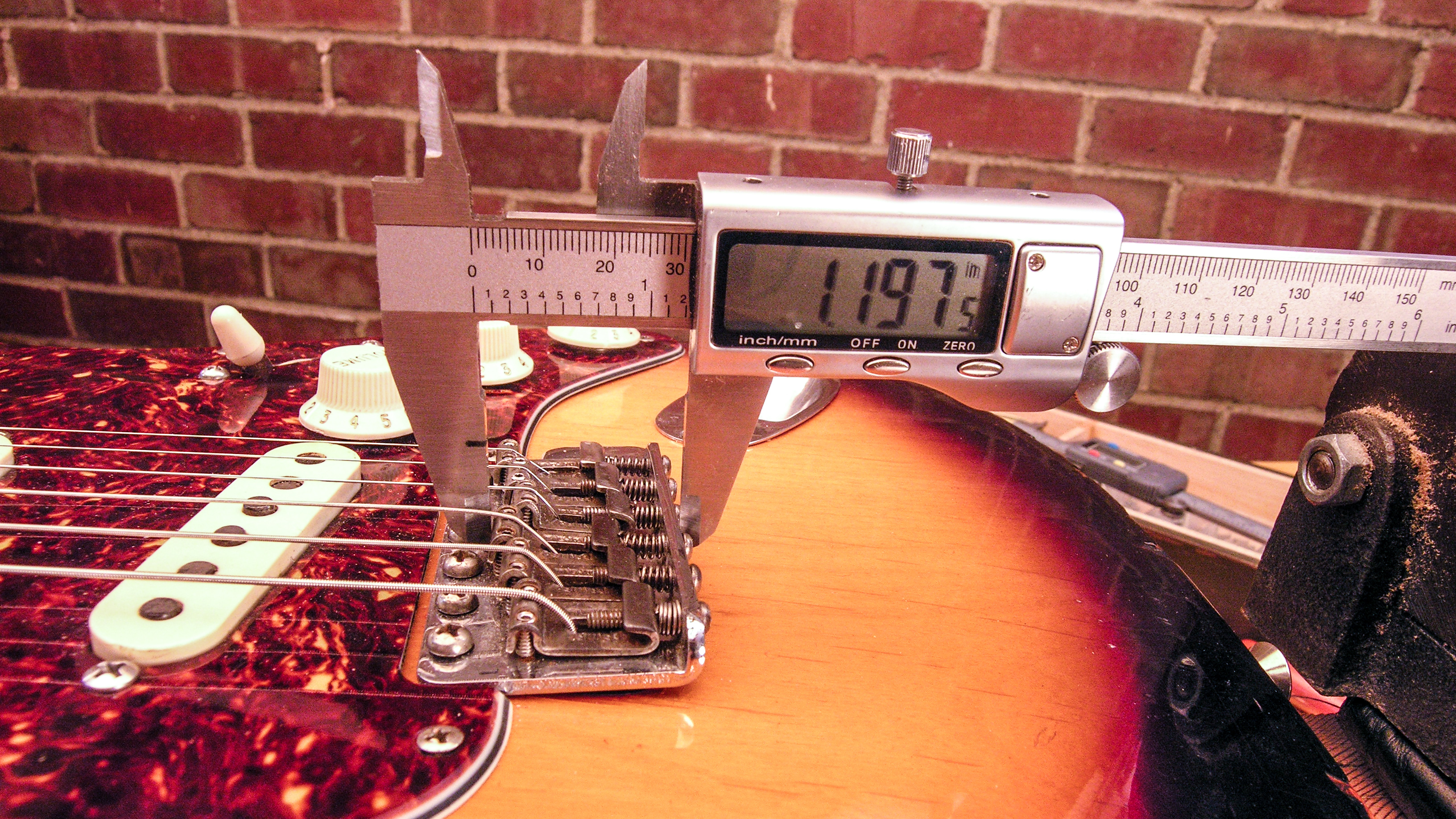 Carlos Santanas Strat: Reparatur und Einrichtung