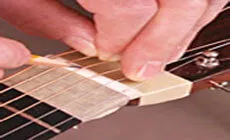 Flache Arbeitsplatte für die gesamte Montage