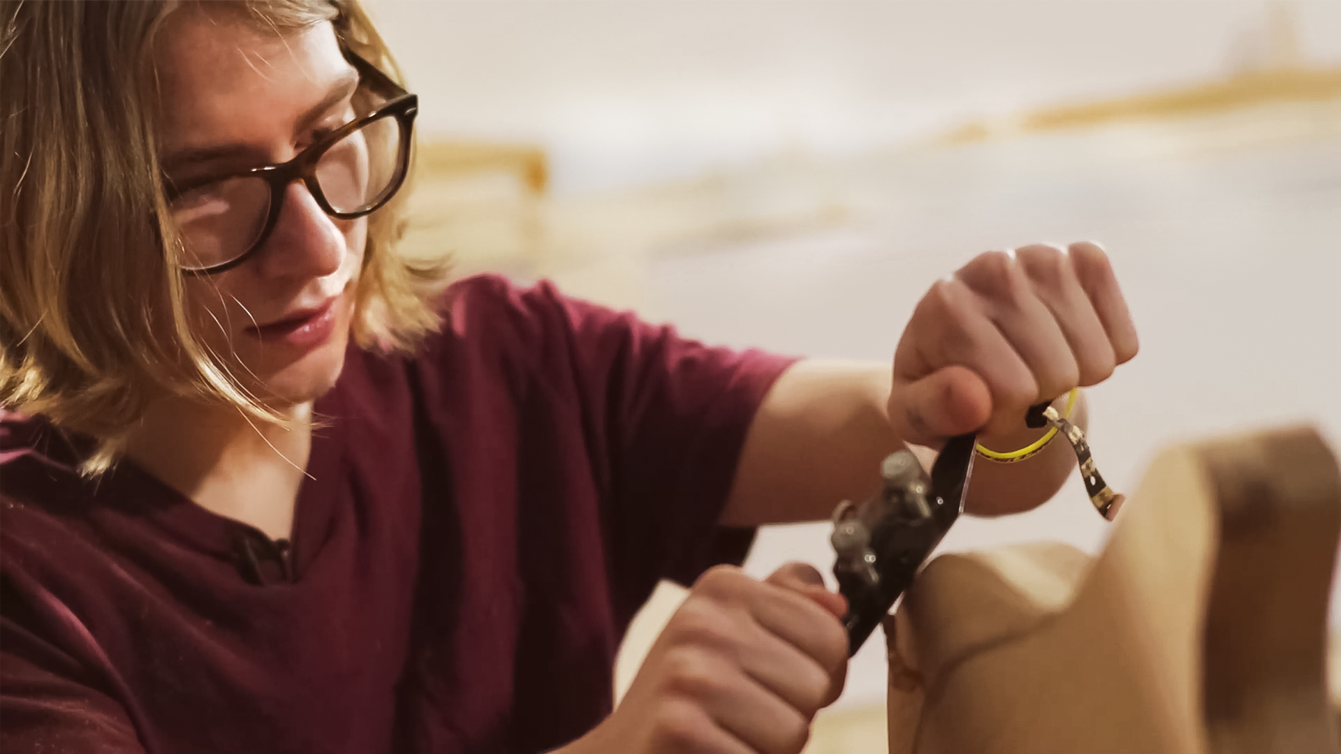 GuitarMakers: Sammy Brue baut seine eigene Touring-Gitarre