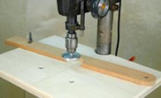 Plywood planing table