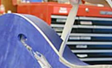 Entfernen des Latexbands