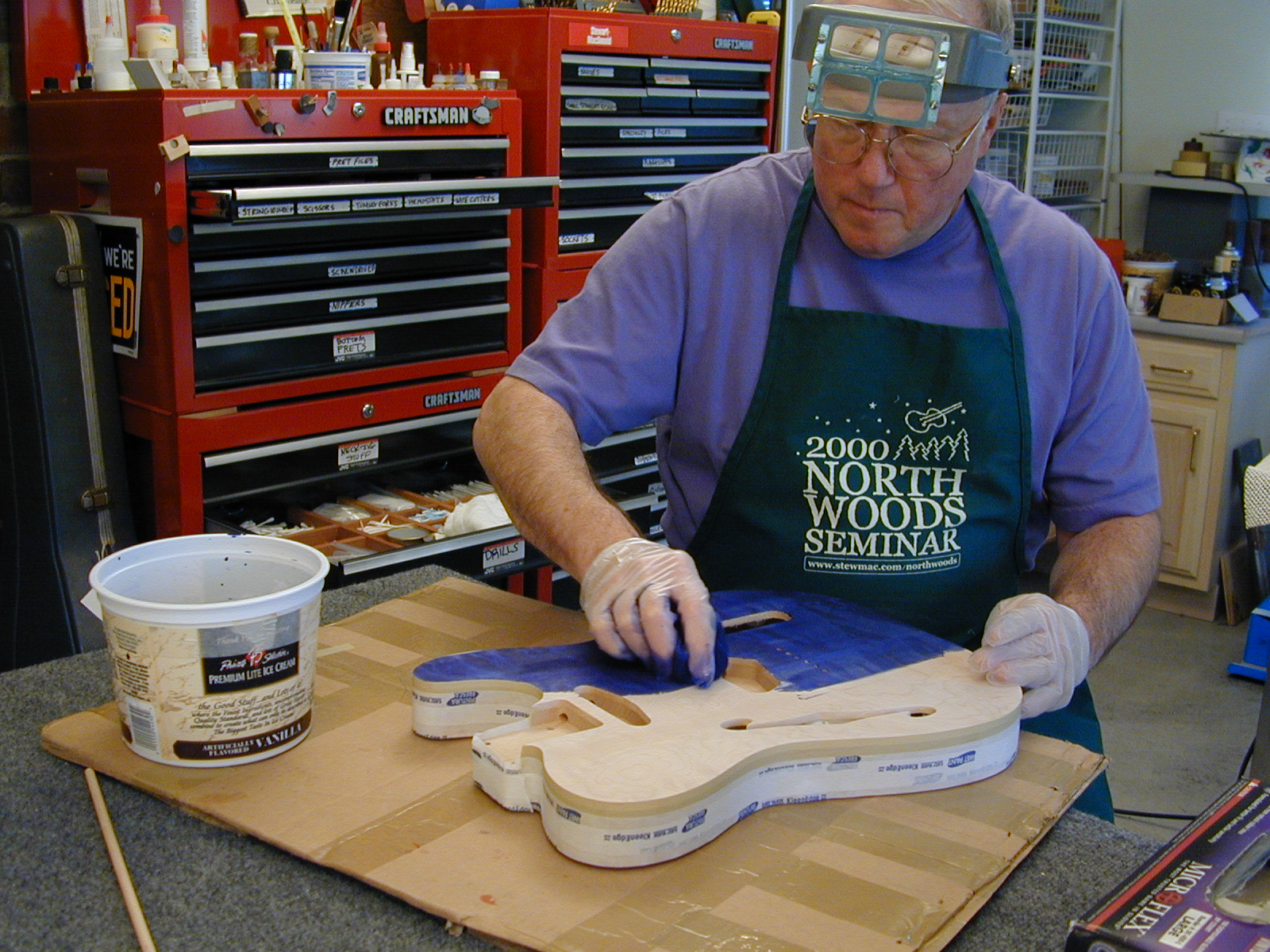 Eine Blue Guitar abschließen, PRS-Binding