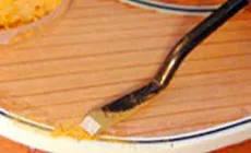 Den Soda in den Chip geben