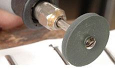 Fret polishing wheel