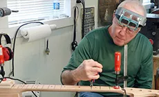 Dan Erlewine freundloser Bass