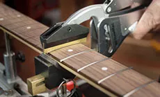 Bewegen Sie den Cul auf die Schale