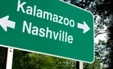 Straßenschild Nashville/Kalamazoo