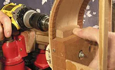 Bohren der Gitarrenseite 