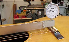 Set-Guage mit Halsausschnitt