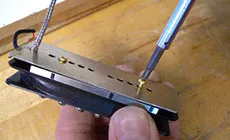 Schrauben-Rückplatte